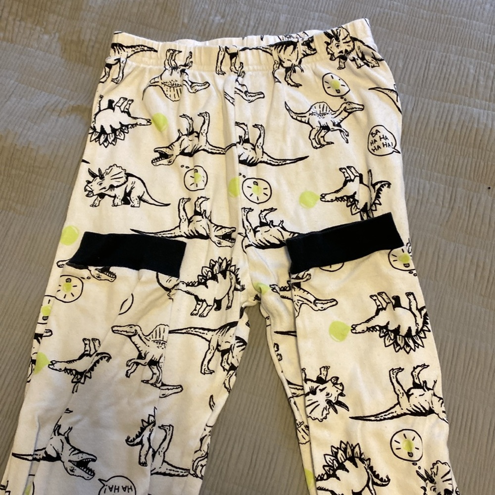 Carters dinosaur pyjama set - Picture 4 of 5